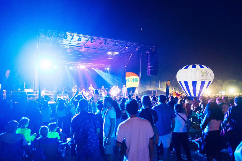 KLUV Main Stage Plano Balloon Festival